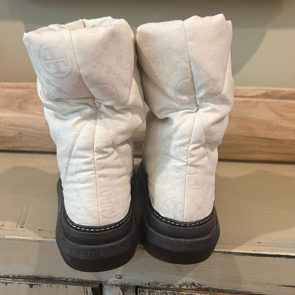 Tory Burch weather boots - Picture 3 of 4